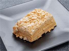 {{photo.Alt || photo.Description || 'Римский торт '}}